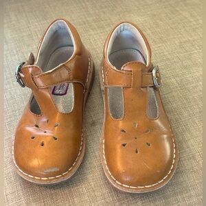 L’Amour Mary Jane’s